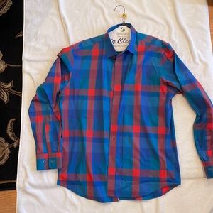 Never wear it. I’m too fat for a shaped fit